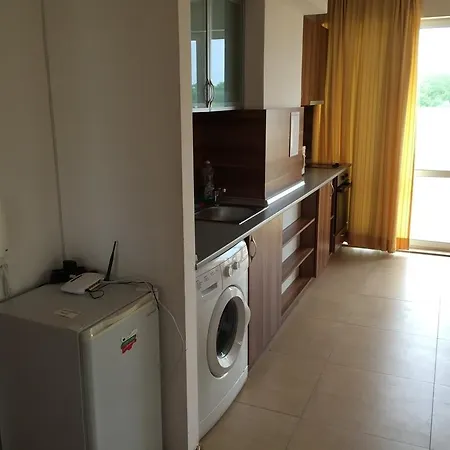 Hills Eh Apartman Napospart