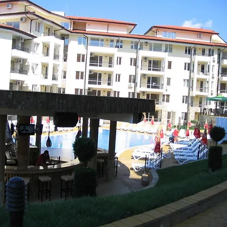 Hills Eh Apartman Napospart