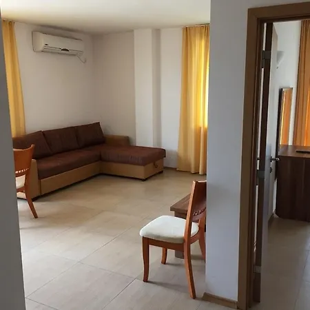 Apartman Hills Eh Napospart