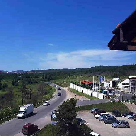 Hills Eh Słoneczny Brzeg